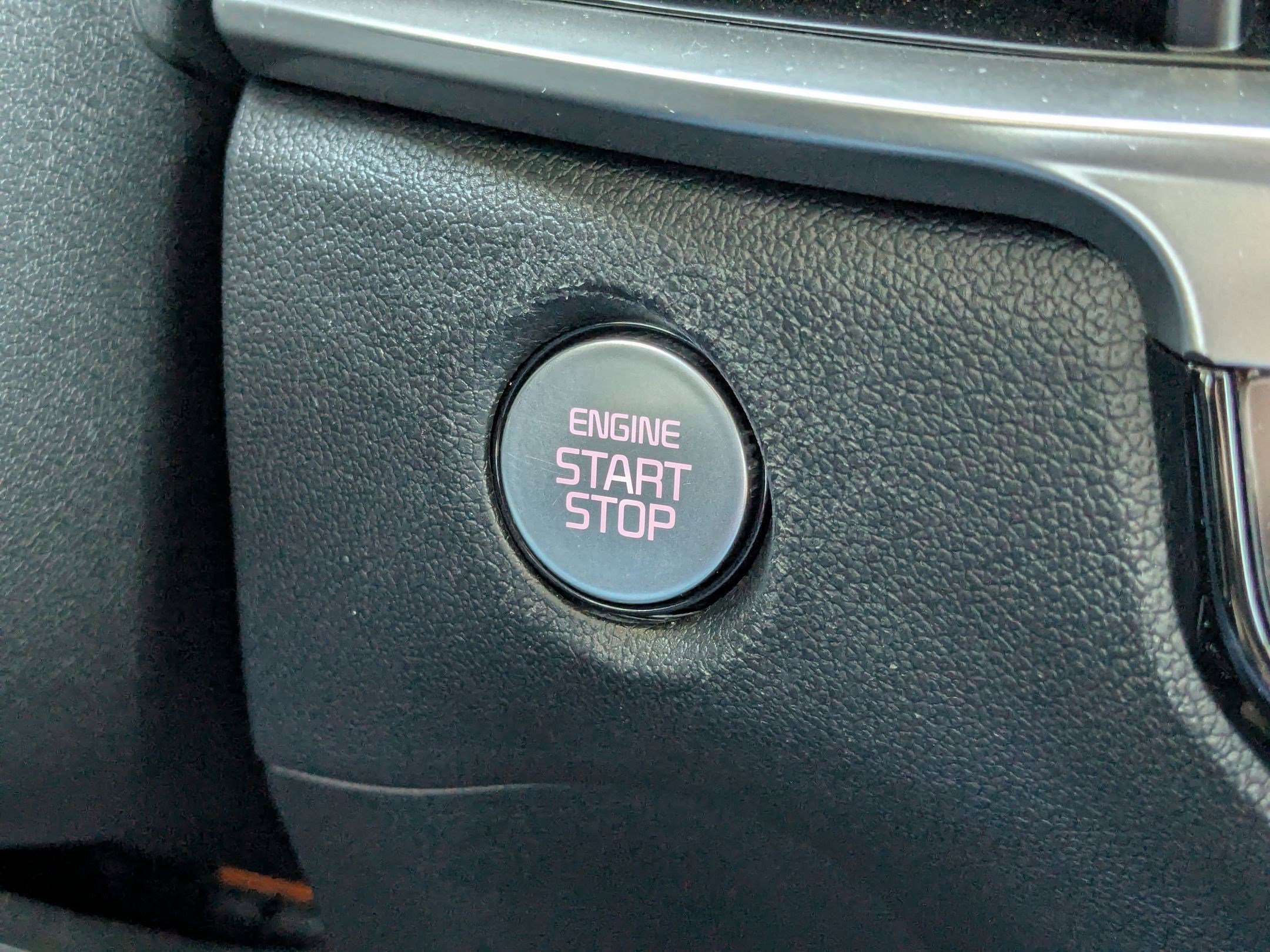 Certified 2025 Kia Sorento S image 17