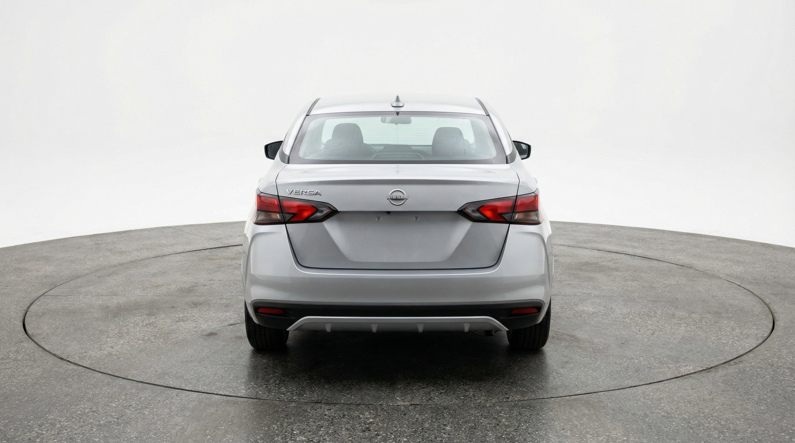 Used 2025 Nissan Versa SV image 7