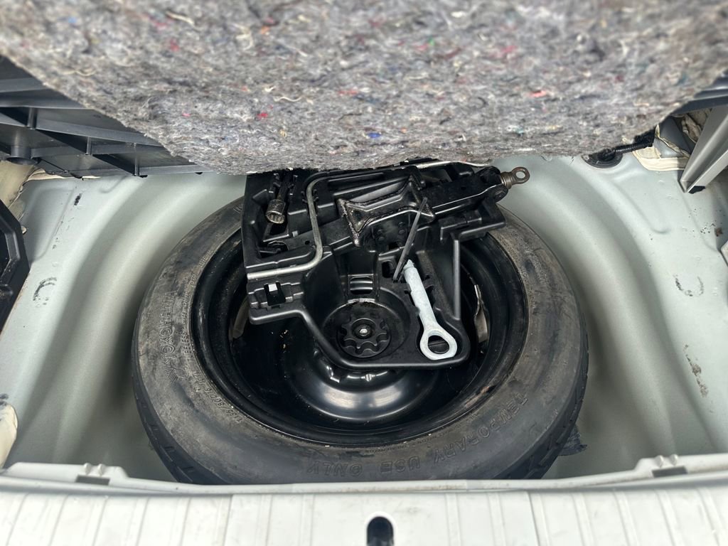 Used 2010 Toyota Prius Two image 40