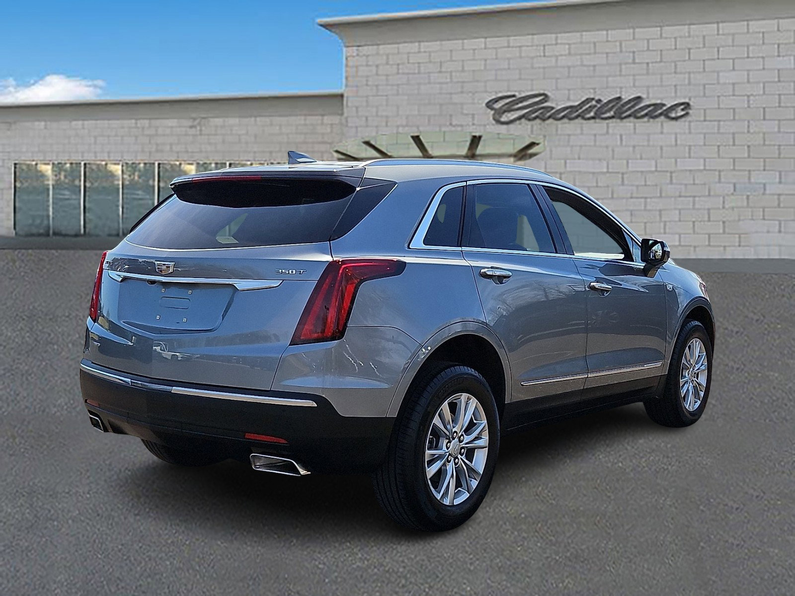 Certified 2023 Cadillac XT5 Luxury image 4