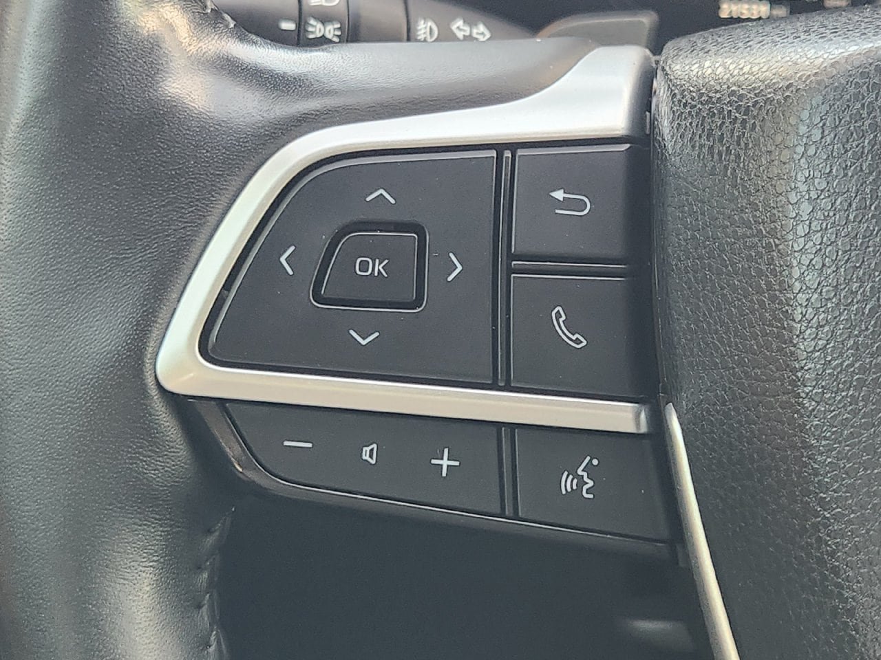 Used 2024 Toyota Grand Highlander AWD image 26