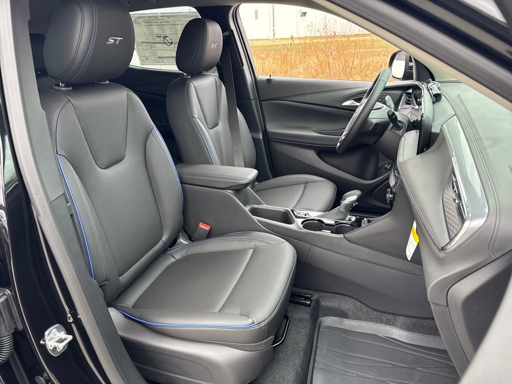 New 2026 Buick Encore GX Sport Touring w/ Advanced Technology Package image 12