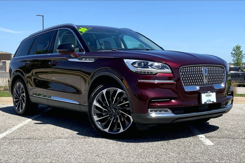 Used 2020 Lincoln Aviator Reserve w/ Equipment Group 202A AWD/4WD image 33