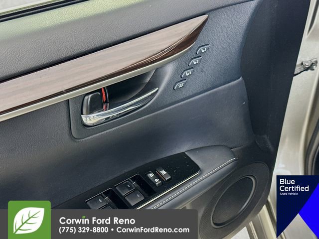 Used 2016 Lexus ES 300h image 20