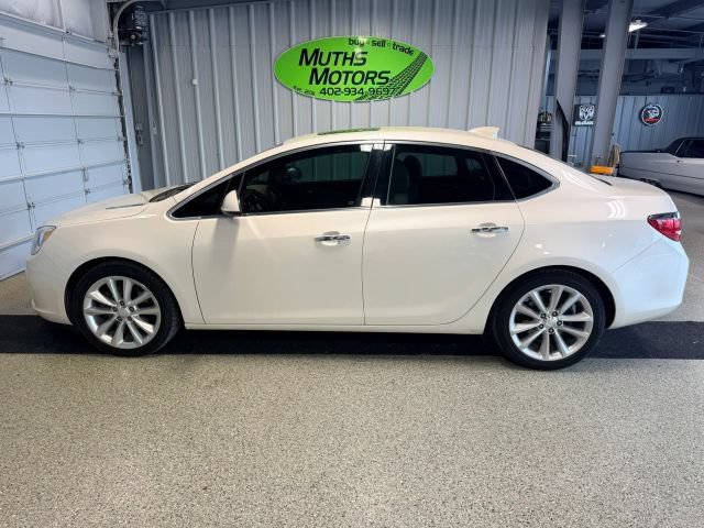 Used 2015 Buick Verano Leather w/ Experience Buick Package FWD image 5