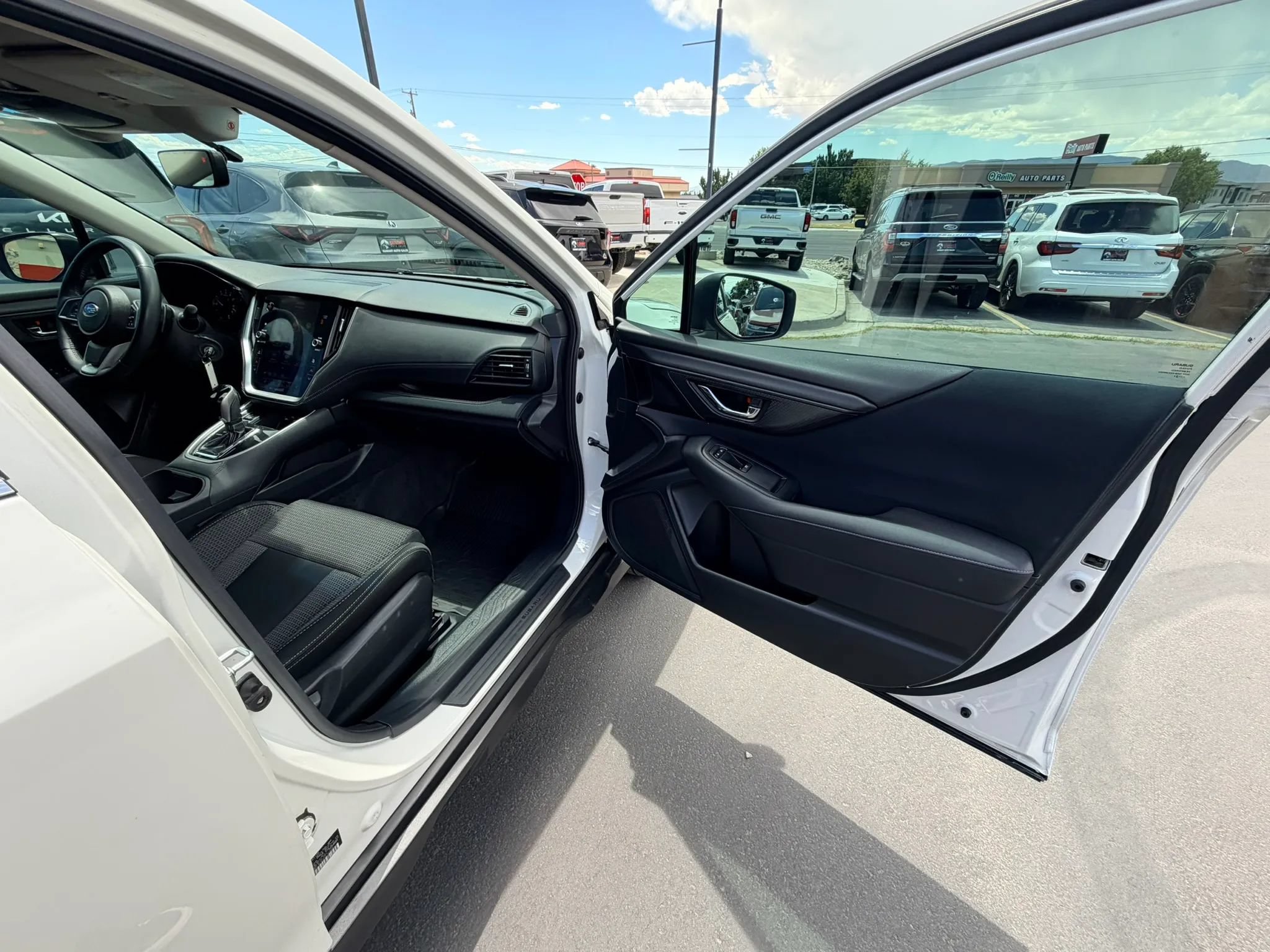 Used 2021 Subaru Outback Premium w/ Popular Package #1 AWD/4WD image 22