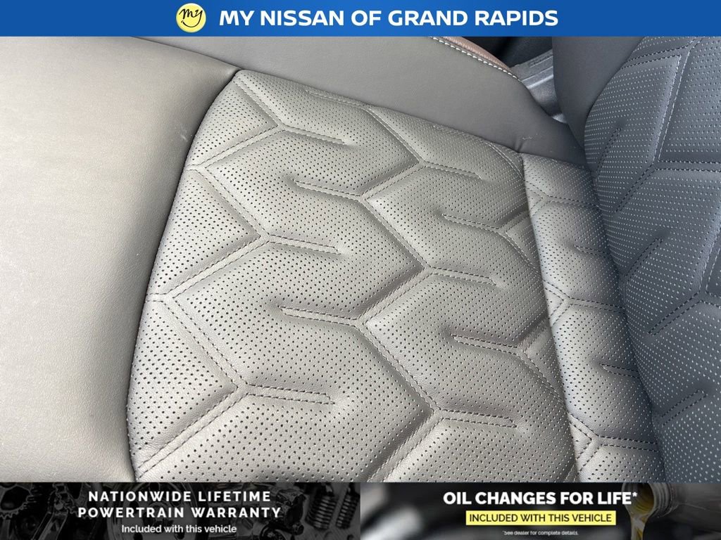 New 2026 Nissan Pathfinder Platinum image 26