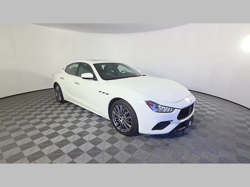Used 2022 Maserati Ghibli Modena RWD image 33