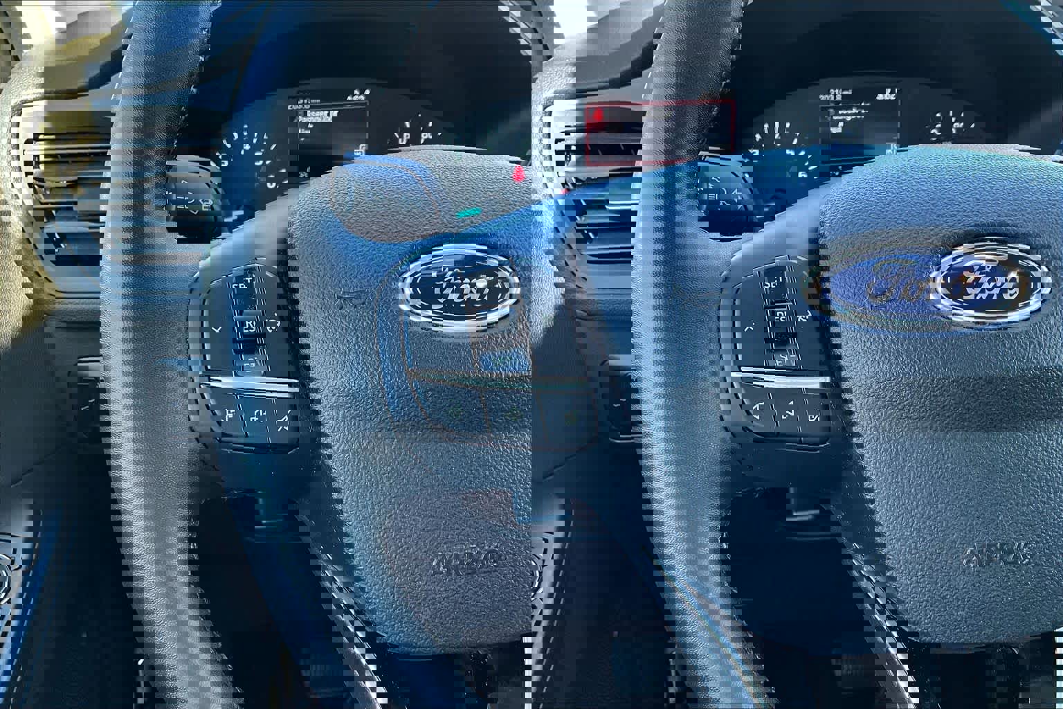 Used 2022 Ford Escape SE w/ Convenience Package image 24