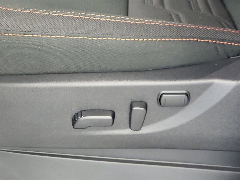 New 2026 Nissan Frontier PRO-4X w/ Pro-4x Convenience Package image 10