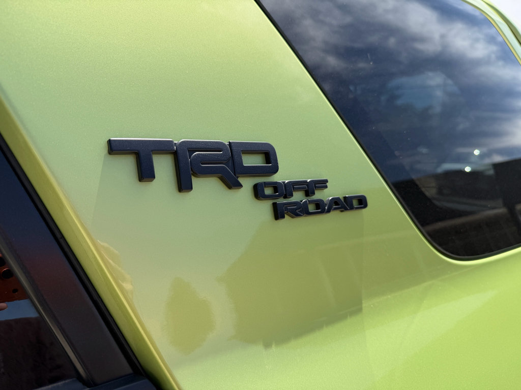 Used 2023 Toyota 4Runner TRD Off-Road Premium w/ Moonroof Package AWD/4WD image 8