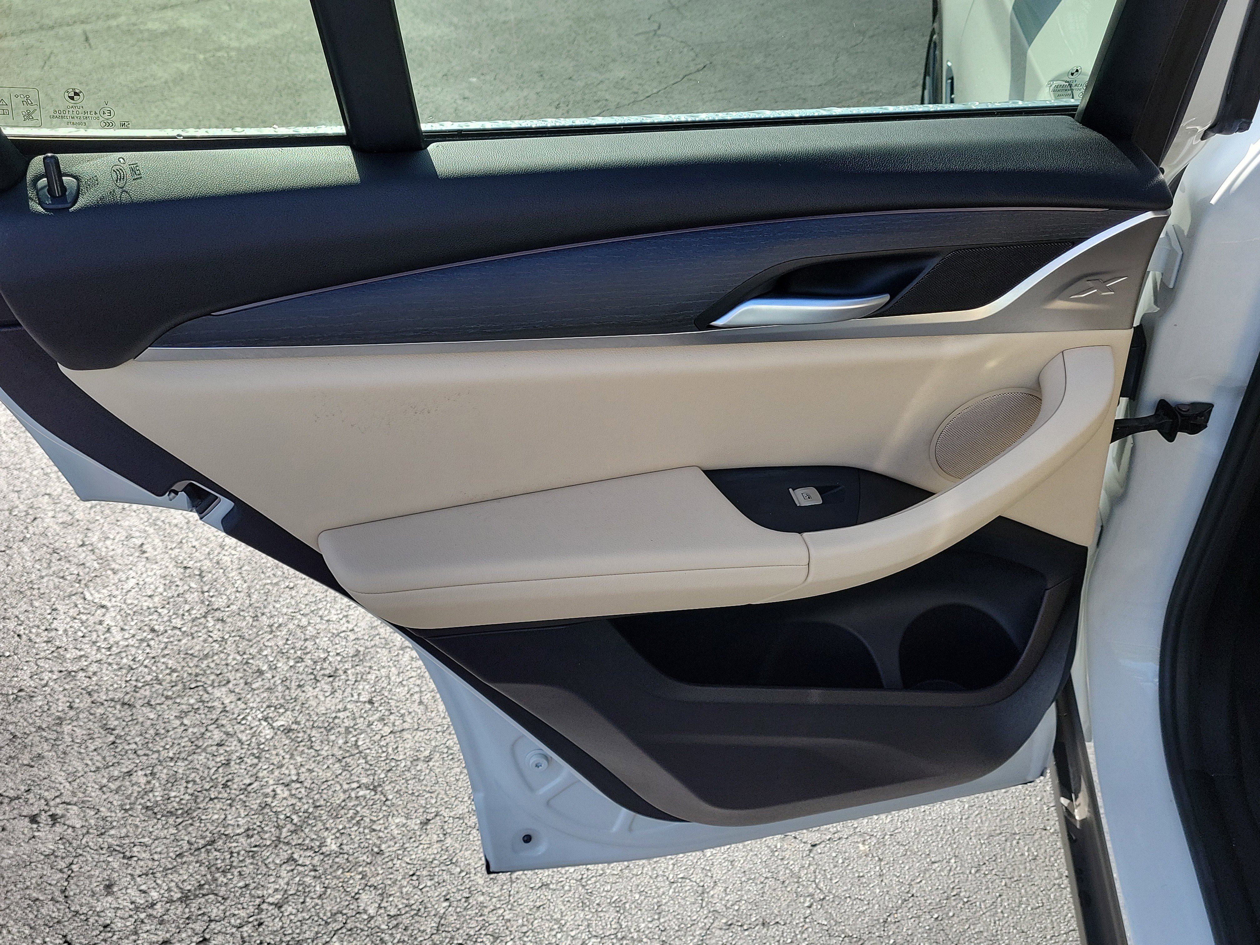 Used 2024 BMW X3 sDrive30i w/ Convenience Package image 10