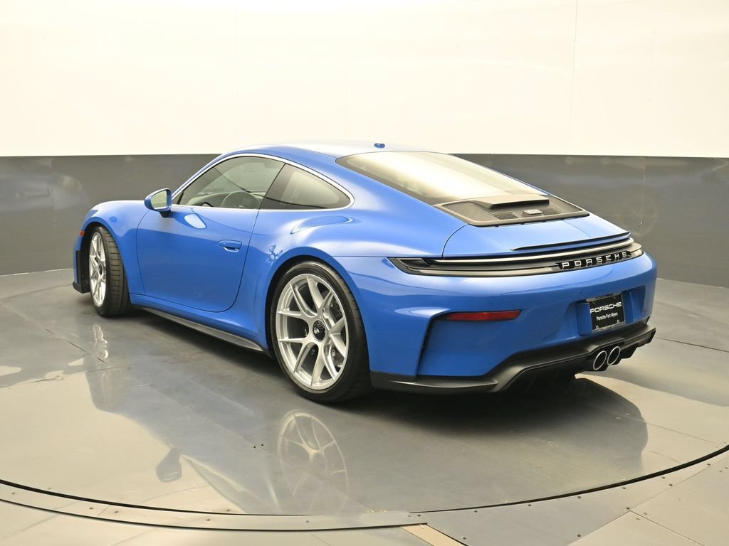 New 2026 Porsche 911 GT3 RWD image 3
