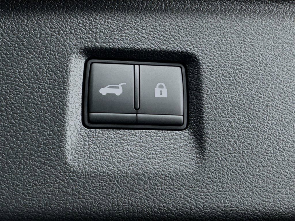 Certified 2026 INFINITI QX60 Luxe w/ Cargo Package image 35