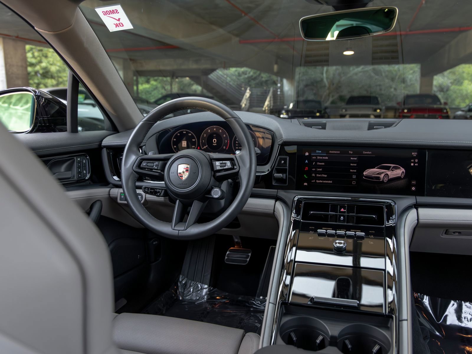 Certified 2025 Porsche Panamera RWD image 40