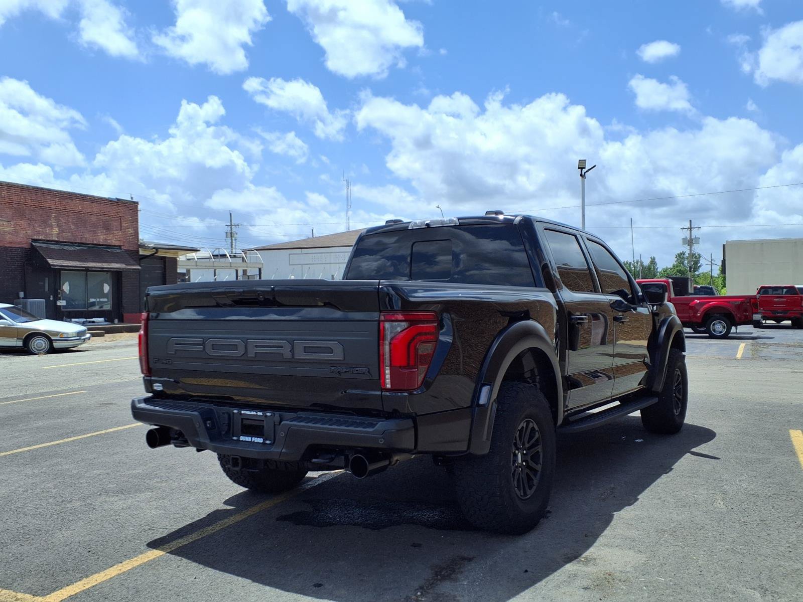 Used 2025 Ford F150 Raptor AWD/4WD image 2