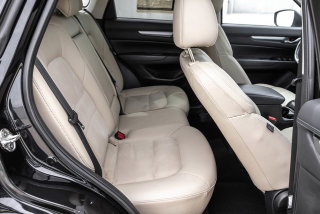 Used 2018 MAZDA CX-5 Touring w/ Preferred Equipment Package AWD/4WD image 24