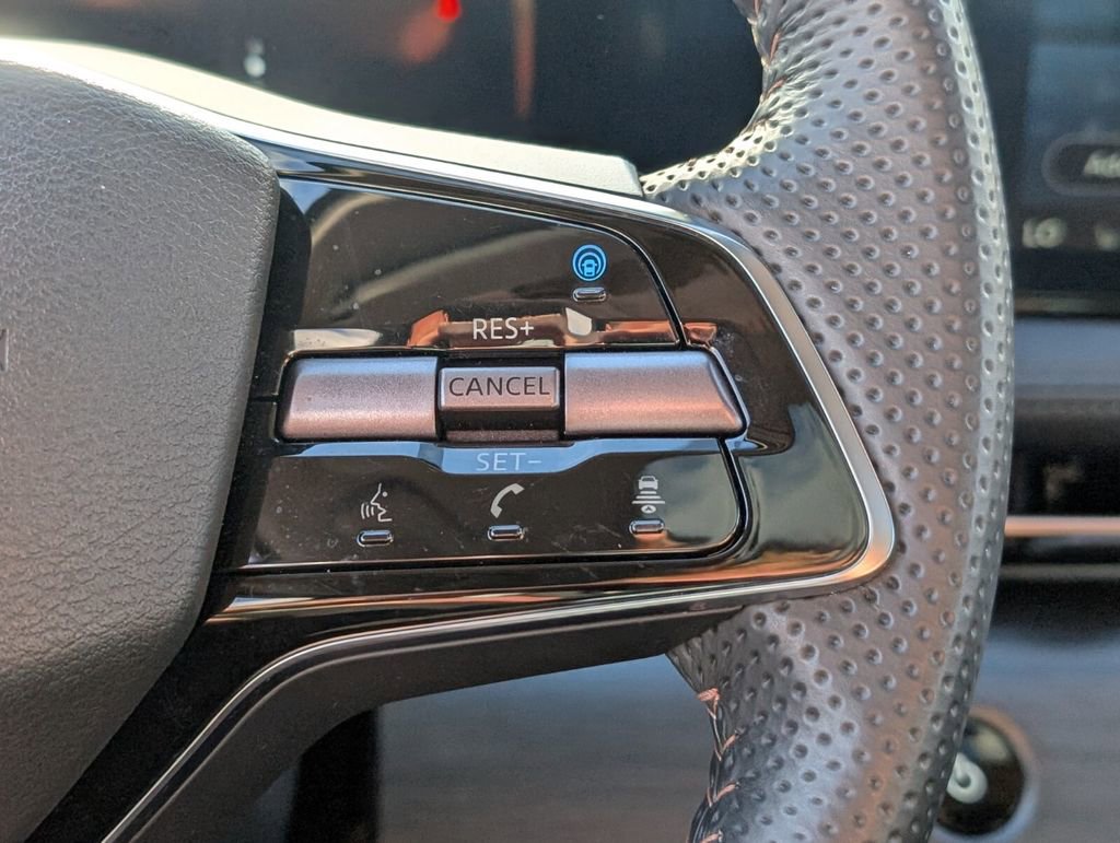 Used 2024 Nissan Ariya AWD image 26