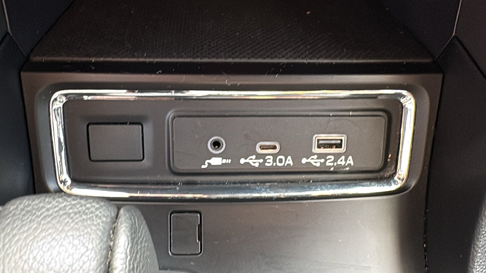 Used 2025 Subaru Ascent Premium AWD/4WD image 20