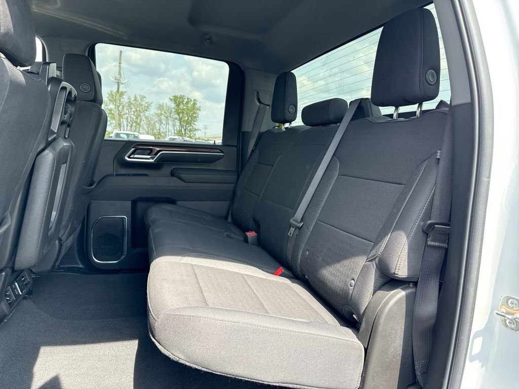 Used 2025 Chevrolet Silverado 2500 LT AWD/4WD image 23