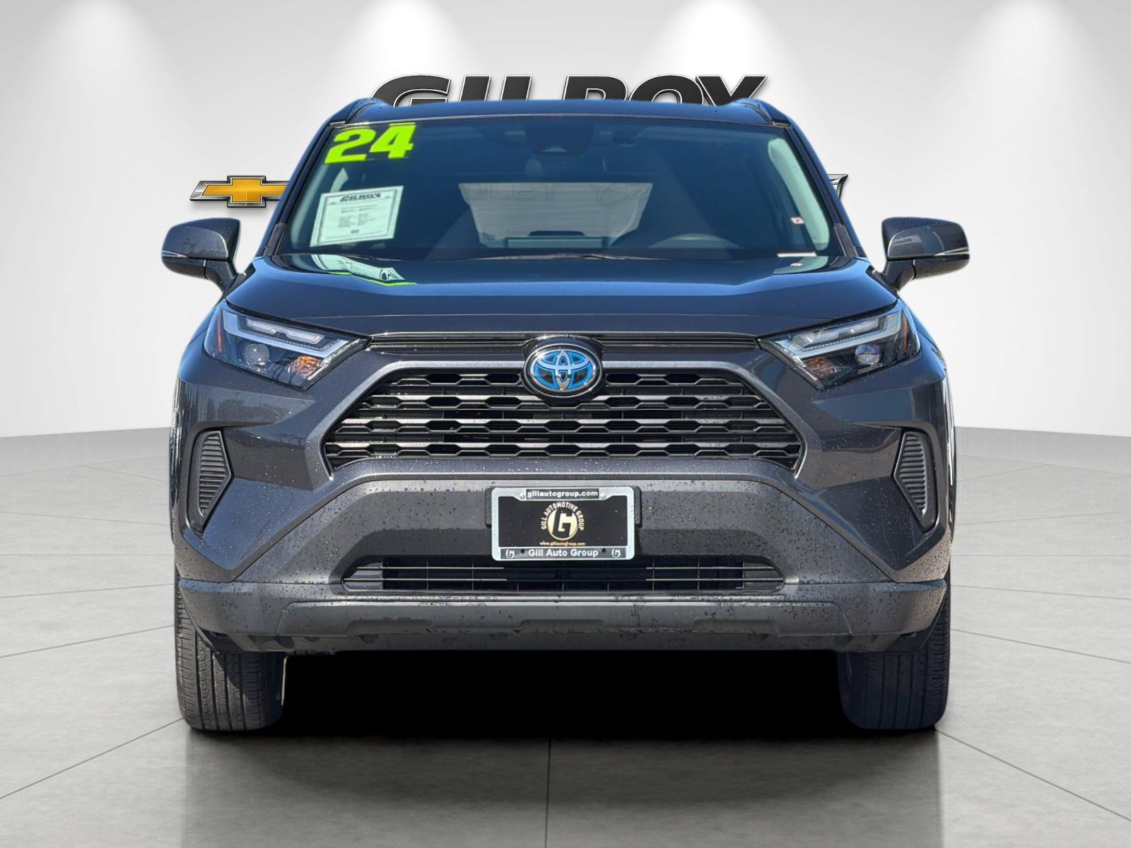 Used 2024 Toyota RAV4 LE AWD/4WD image 8