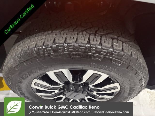 Certified 2025 GMC Sierra 3500 Denali Ultimate AWD/4WD image 39