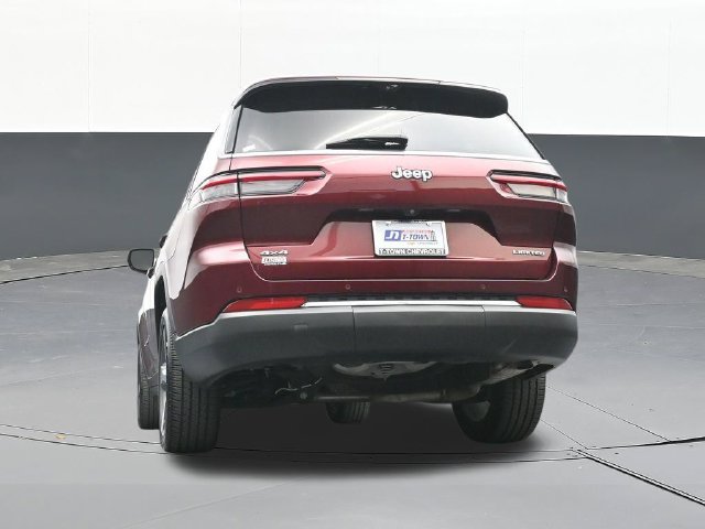 Used 2023 Jeep Grand Cherokee L Limited w/ Luxury Tech Group II AWD/4WD image 48