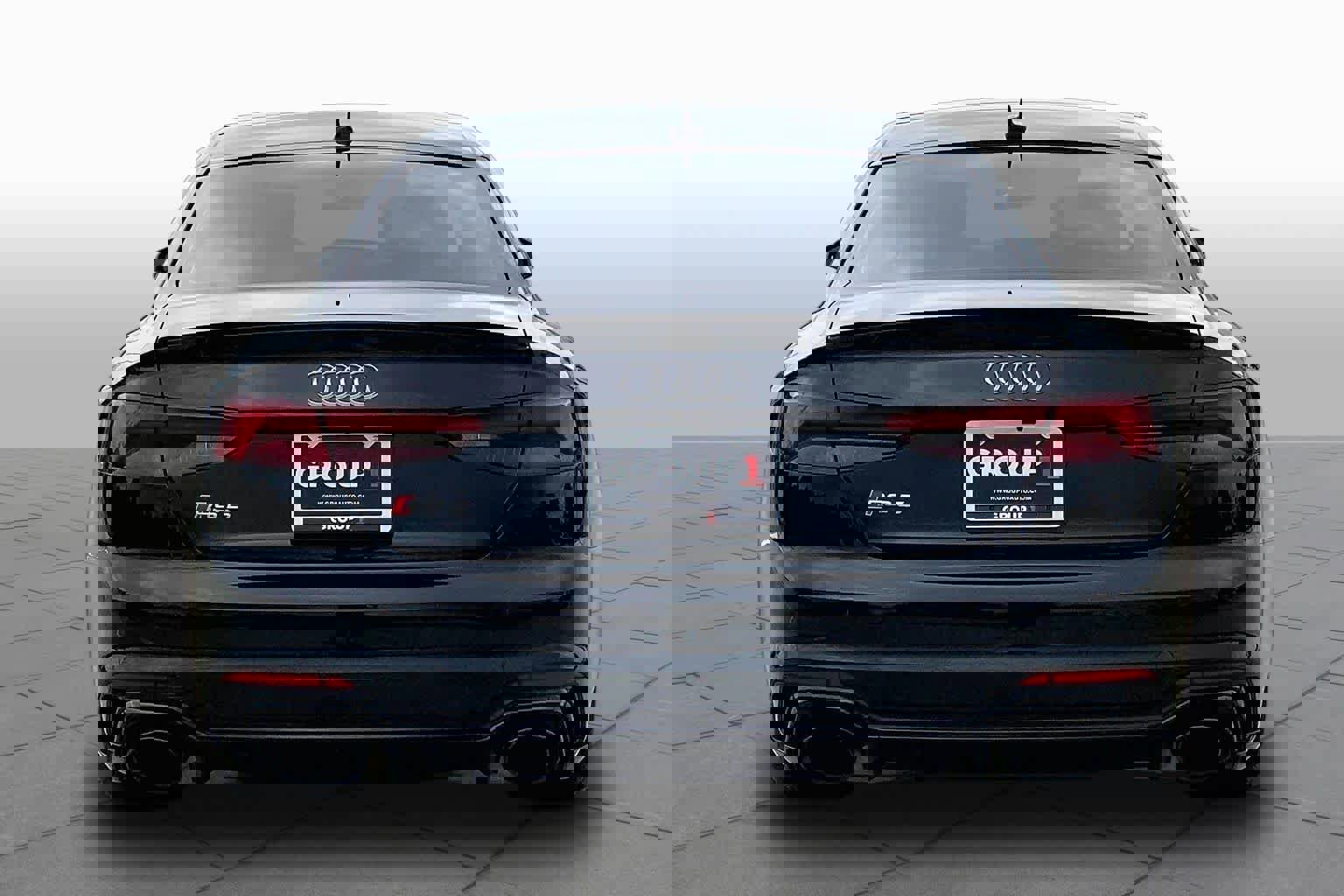 Used 2018 Audi RS 5 w/ Dynamic Package image 4