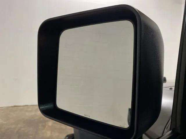 Used 2017 Jeep Wrangler Unlimited Sport w/ Connectivity Group image 88