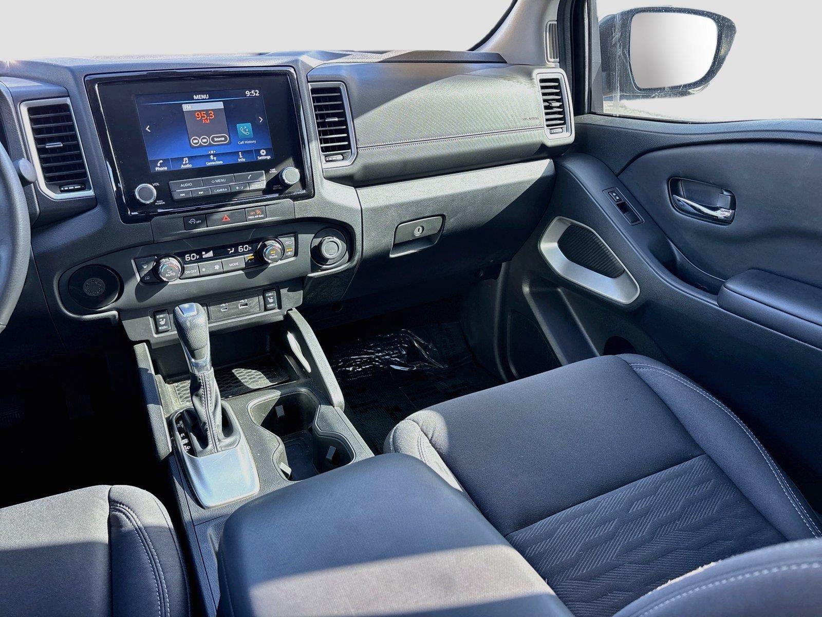 Used 2023 Nissan Frontier SV w/ SV Convenience Package RWD image 26