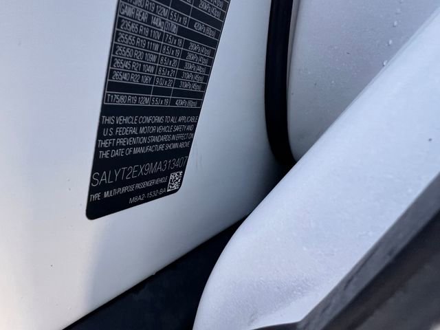 Used 2021 Land Rover Range Rover Velar R-Dynamic S image 42