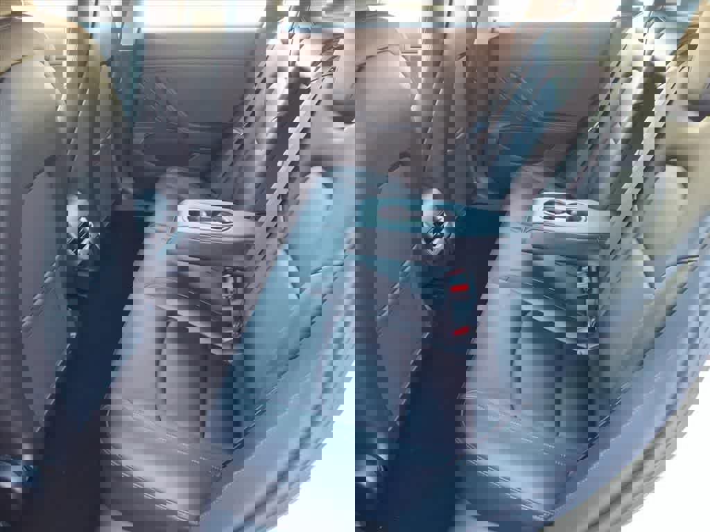 Used 2019 Tesla Model 3 Long Range image 11