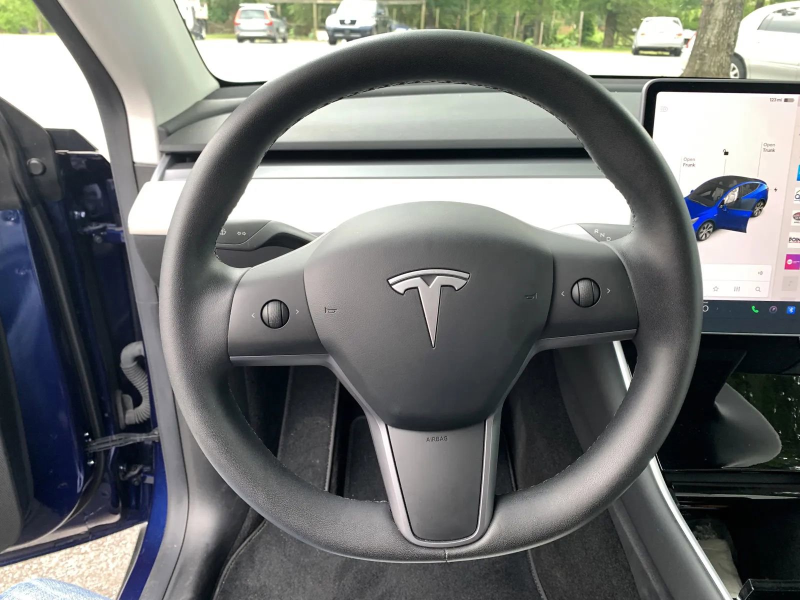 Used 2020 Tesla Model Y Long Range image 10