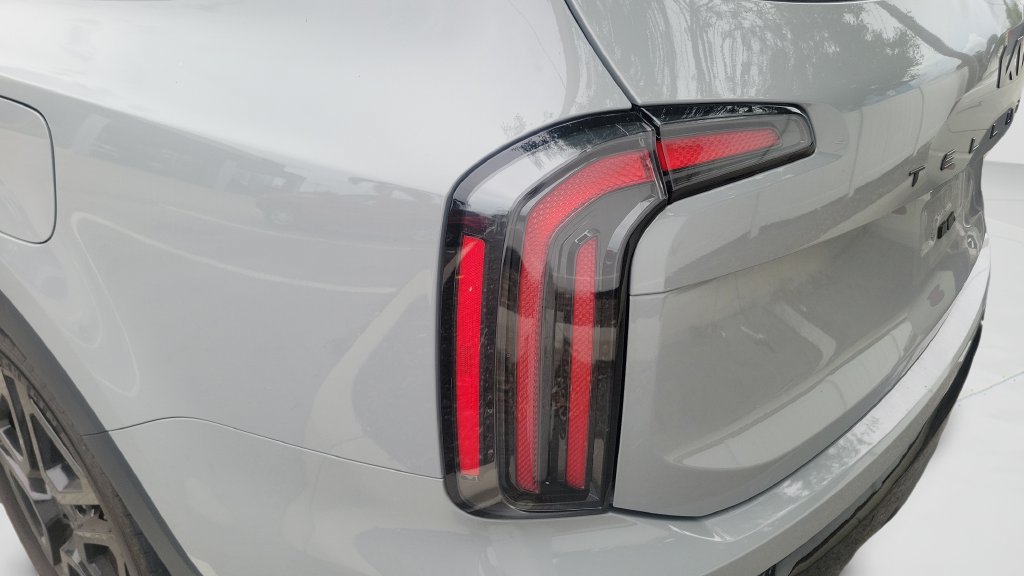 Used 2025 Kia Telluride EX X-Line AWD/4WD image 10