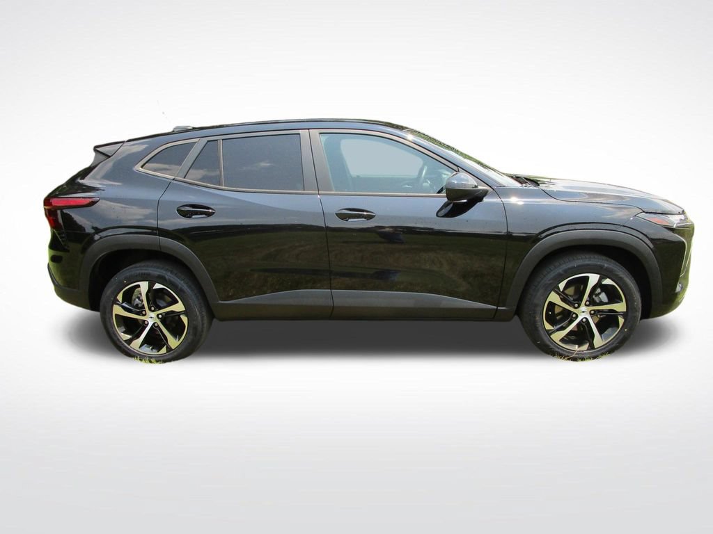 Used 2024 Chevrolet Trax RS FWD image 8