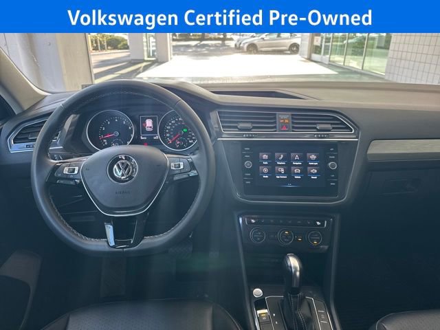Certified 2021 Volkswagen Tiguan SE image 16
