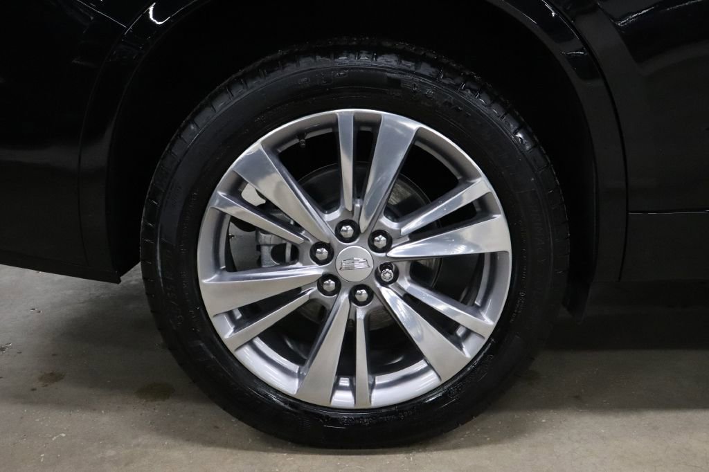 Used 2024 Cadillac XT6 Premium Luxury w/ LPO, Floor Liner Package image 40