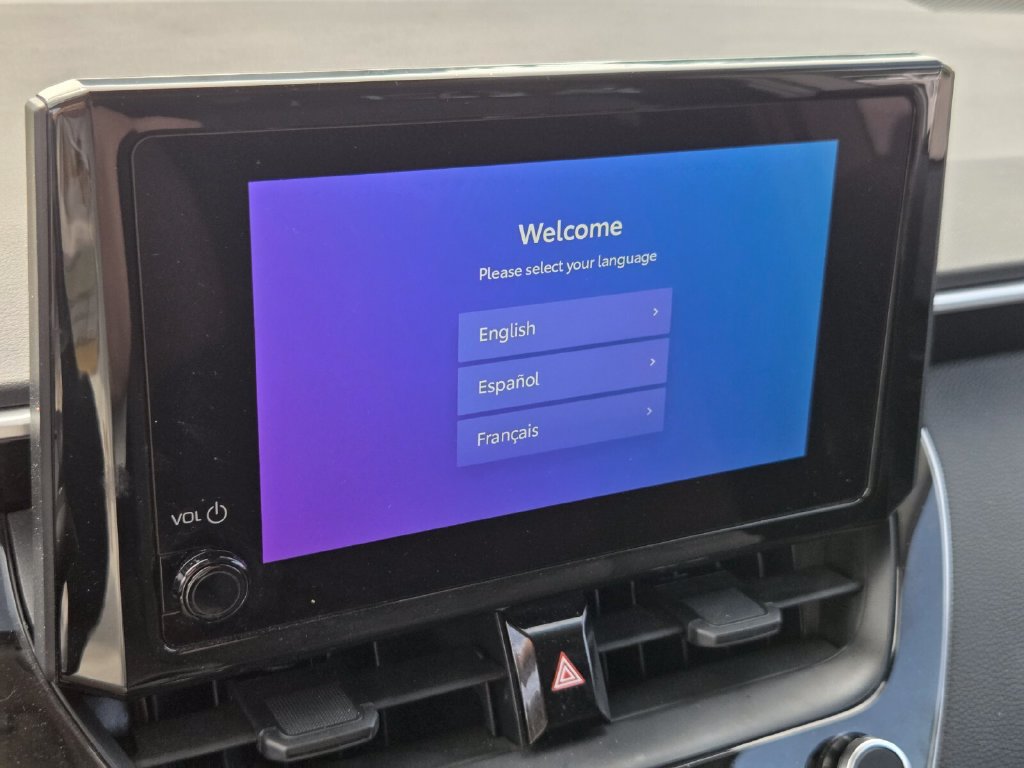 Used 2025 Toyota Corolla LE FWD image 18