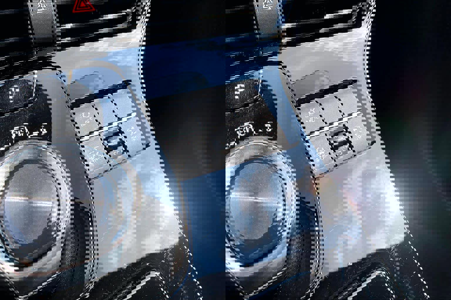 Used 2024 Toyota bZ4X XLE w/ Weather Package AWD/4WD image 31