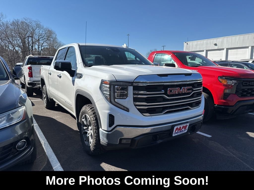 Used 2025 GMC Sierra 1500 SLT AWD/4WD image 2