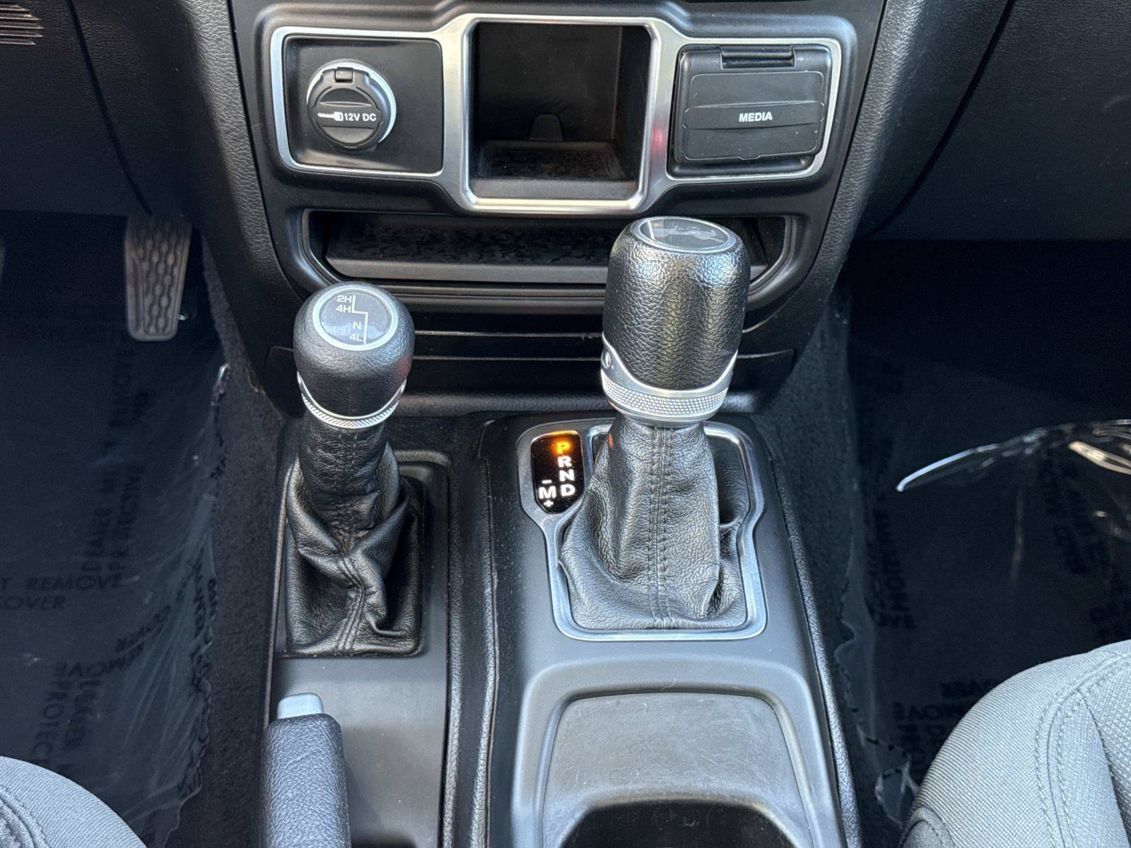 Used 2021 Jeep Wrangler Unlimited Sport AWD/4WD image 7