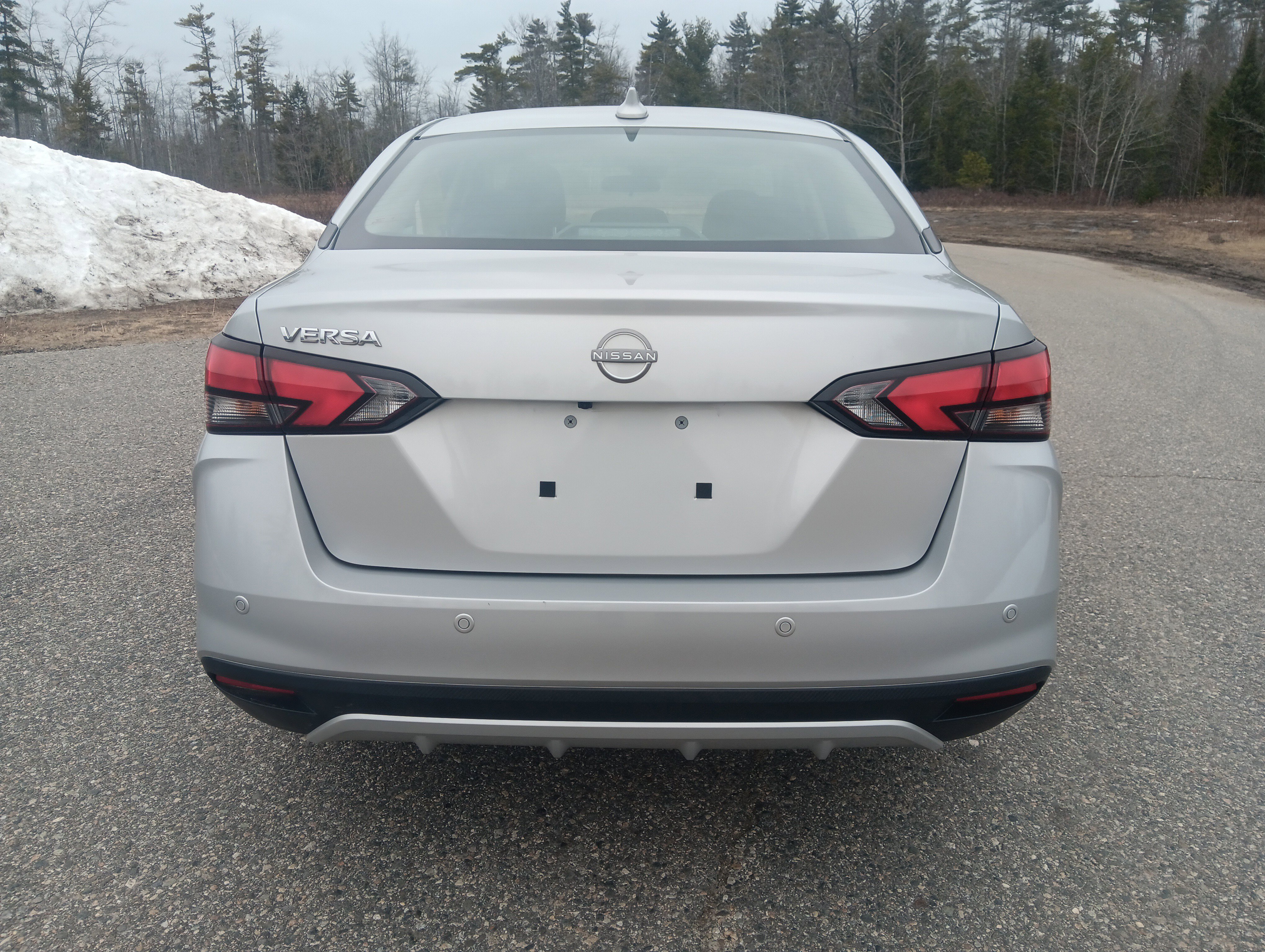 Certified 2025 Nissan Versa SV w/ Trunk Package image 6