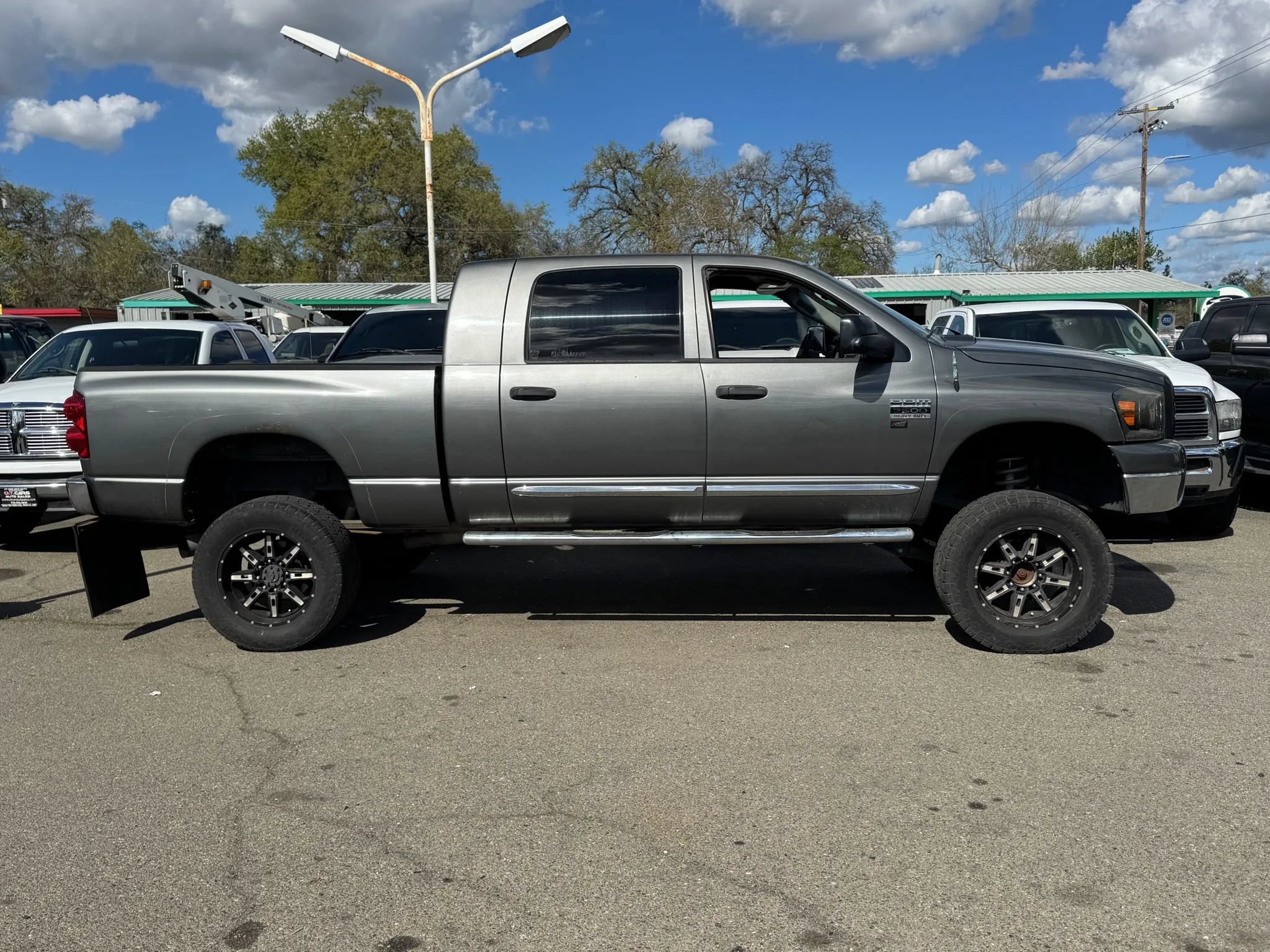 Used 2007 Dodge Ram 2500 Truck Laramie AWD/4WD image 5