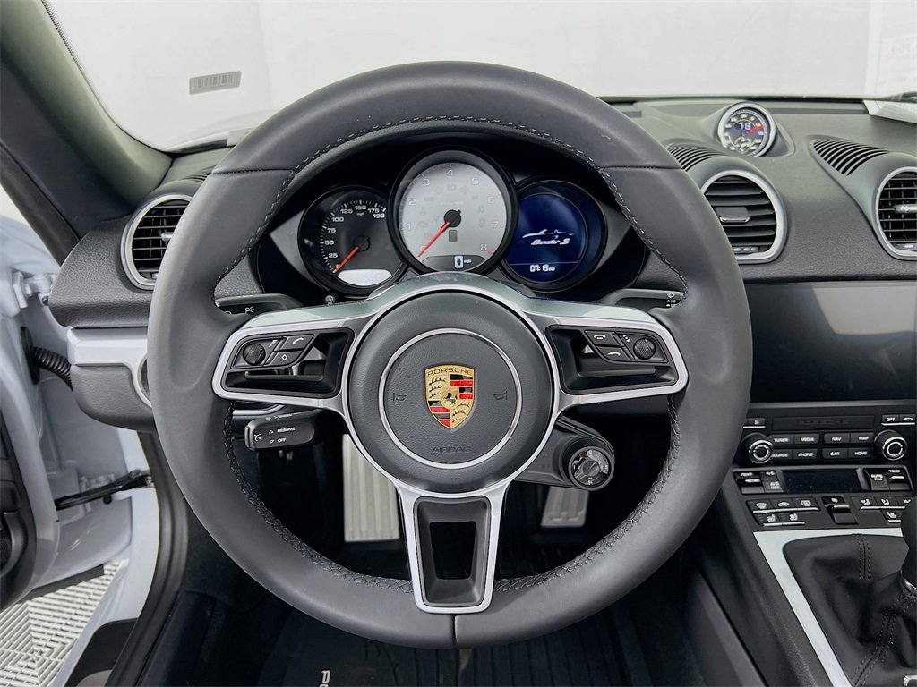 New 2025 Porsche 718 Boxster S image 12