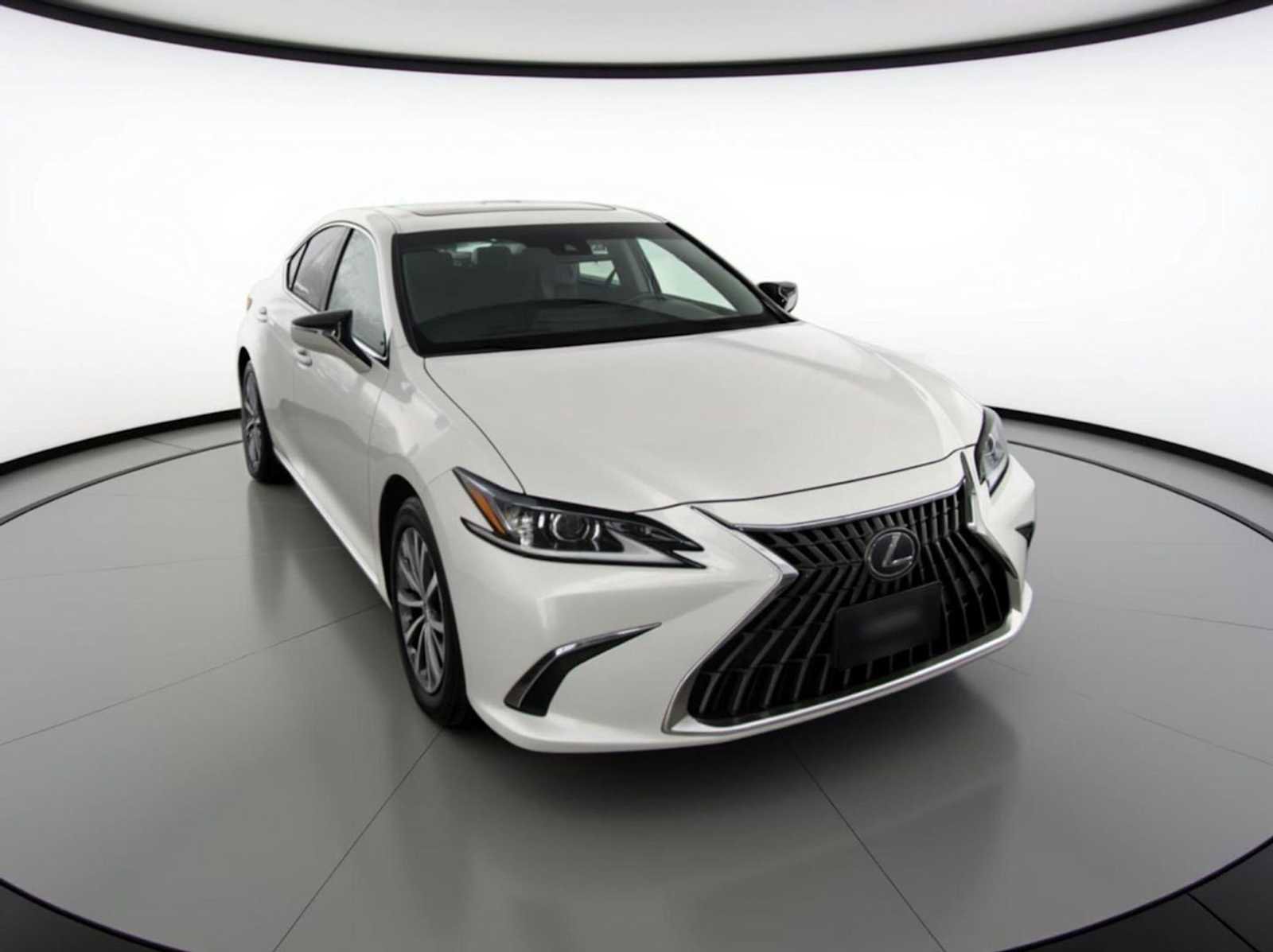 Used 2022 Lexus ES 350 image 3