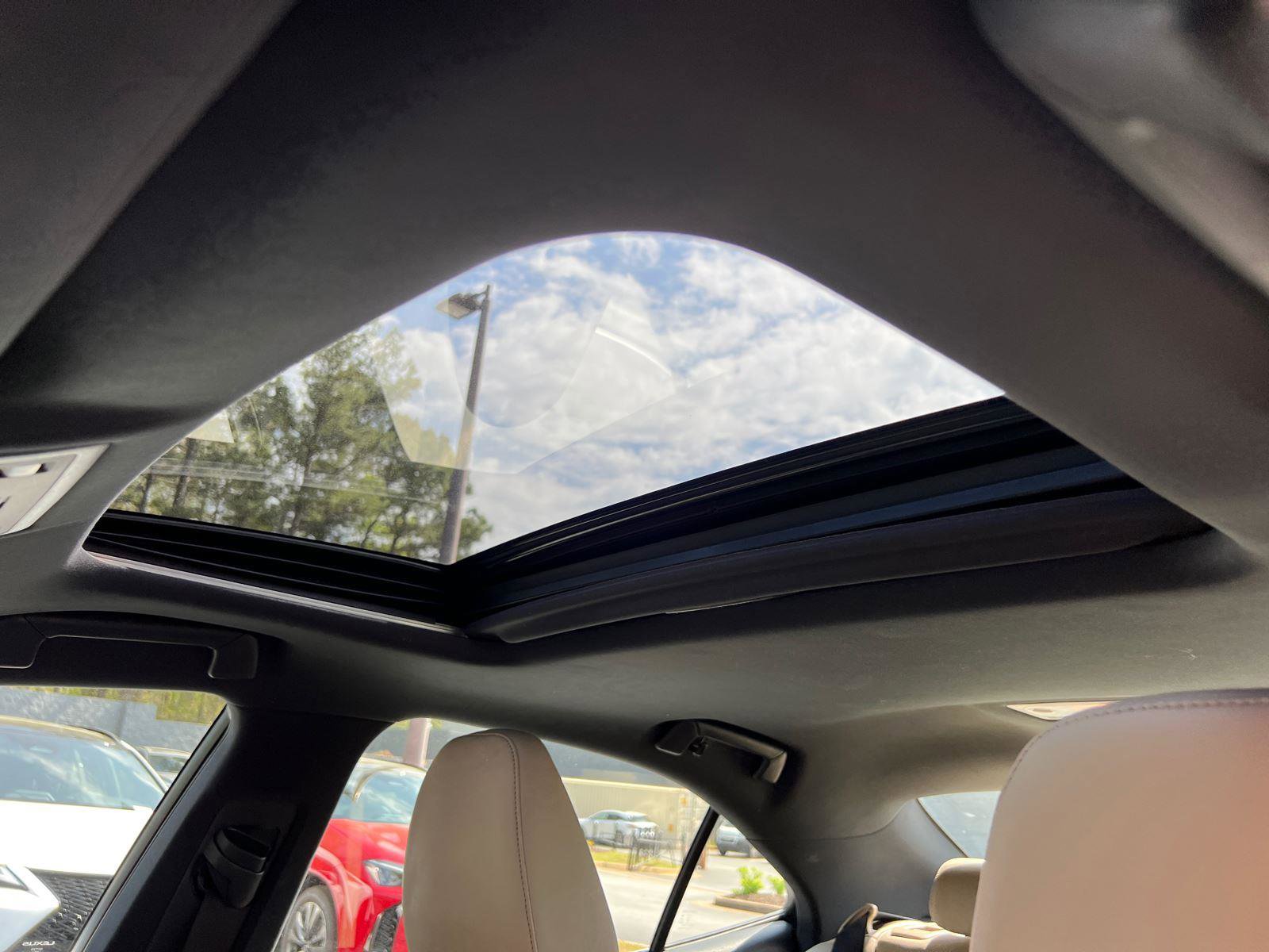 Used 2017 Lexus IS 350 F Sport w/ F Sport Package image 34