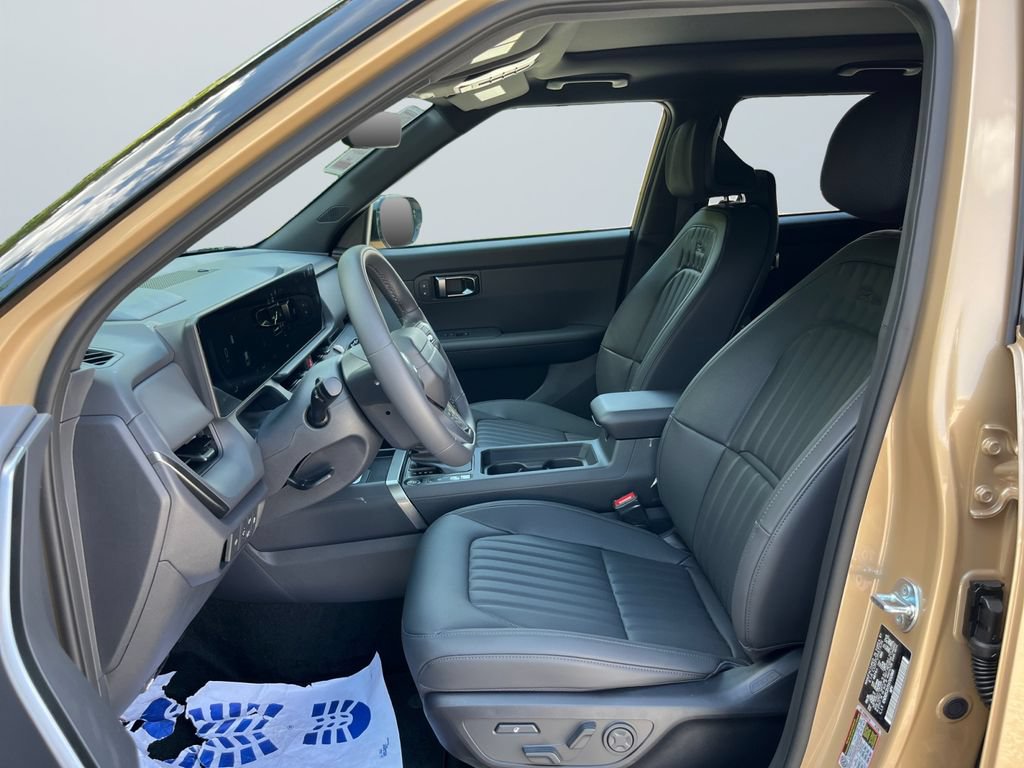 New 2027 Kia Seltos X-Line SX w/ X-Line SX Prestige Package AWD/4WD image 9