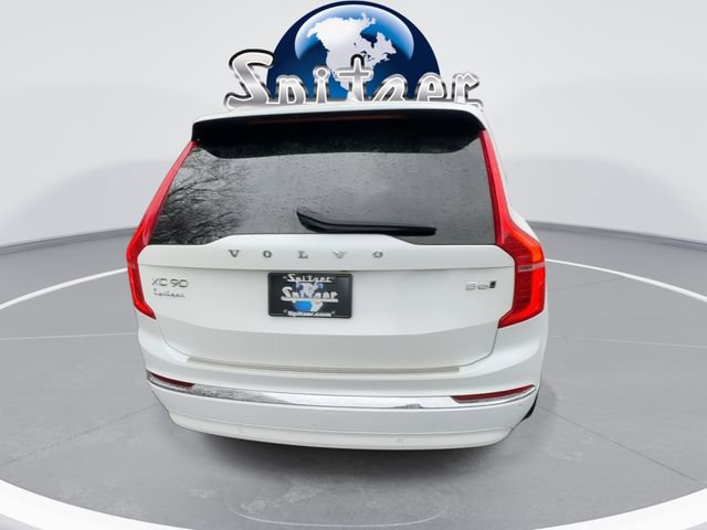 Used 2023 Volvo XC90 B6 Plus w/ Protection Package image 9