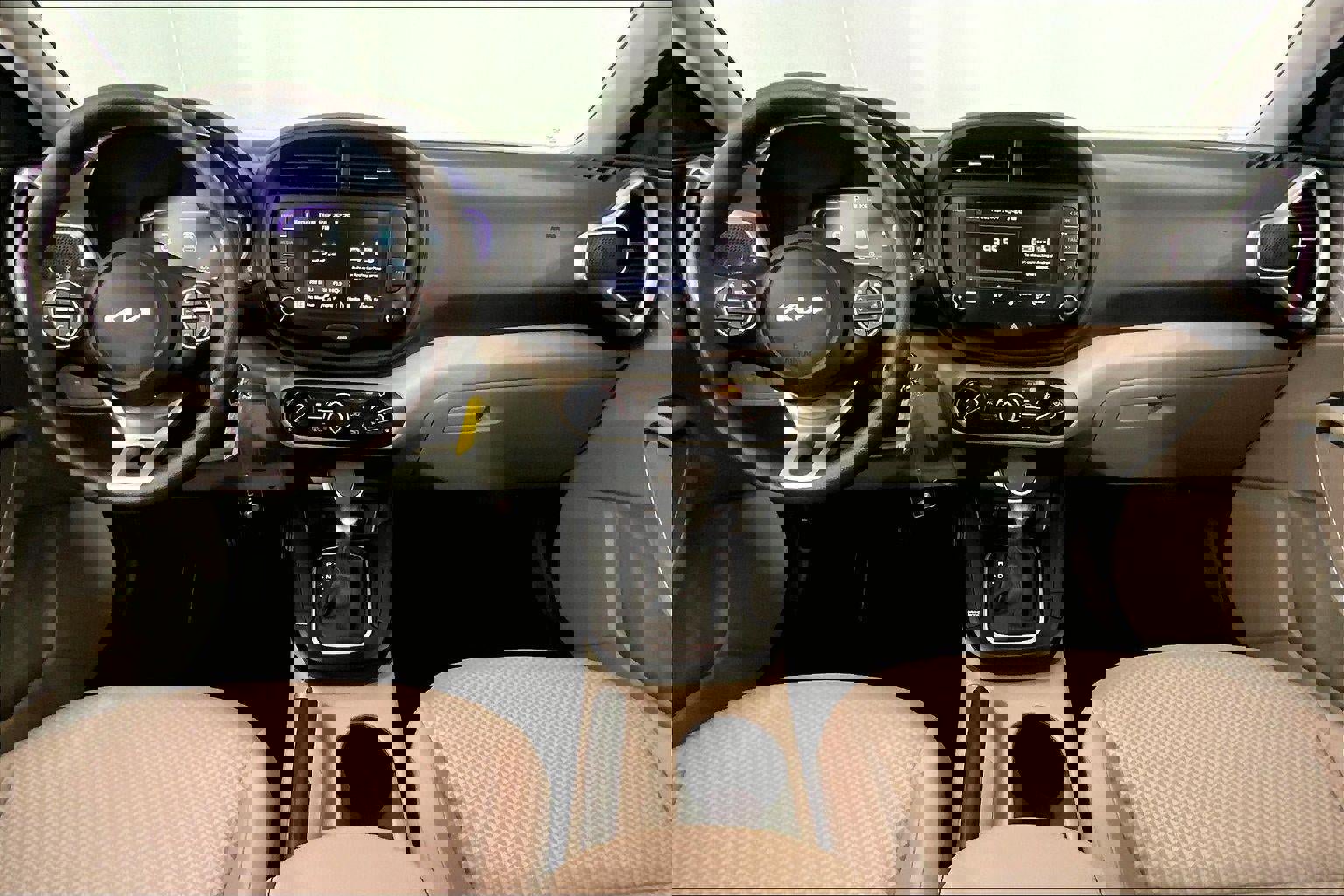 Certified 2025 Kia Soul LX image 15