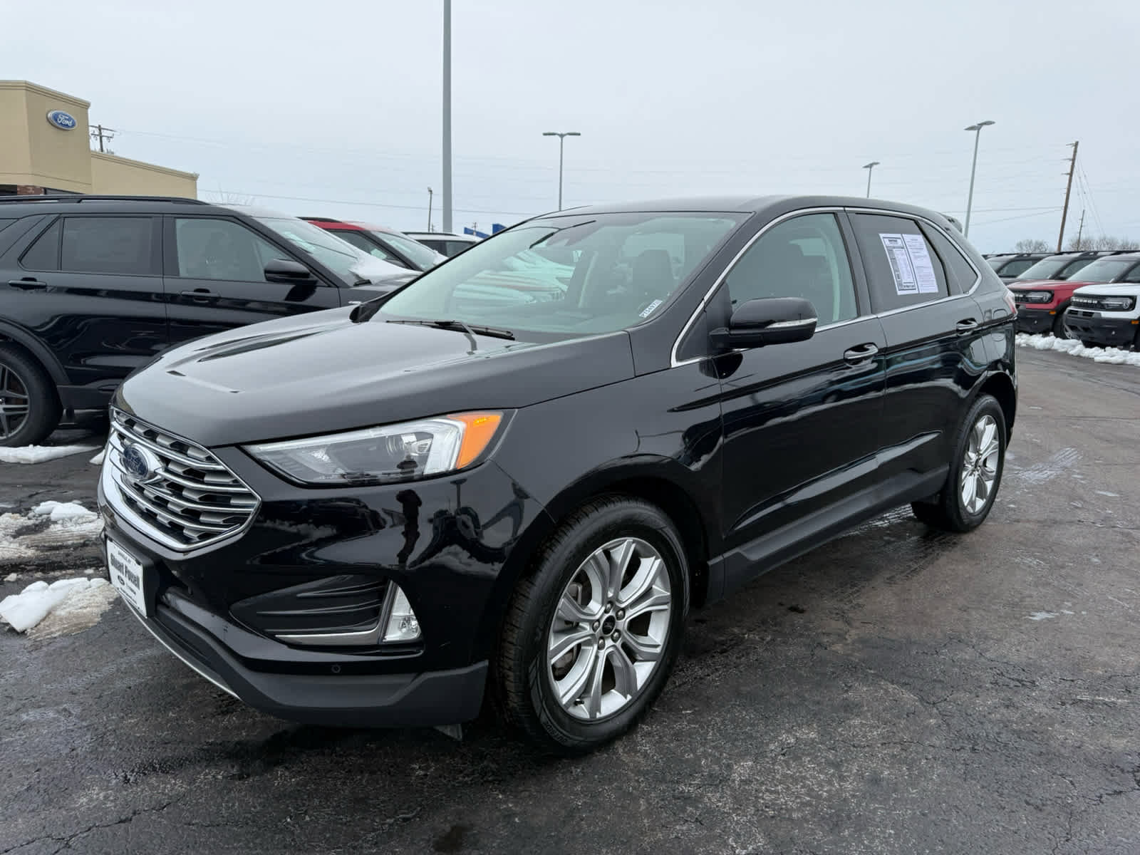 Certified 2024 Ford Edge Titanium image 23